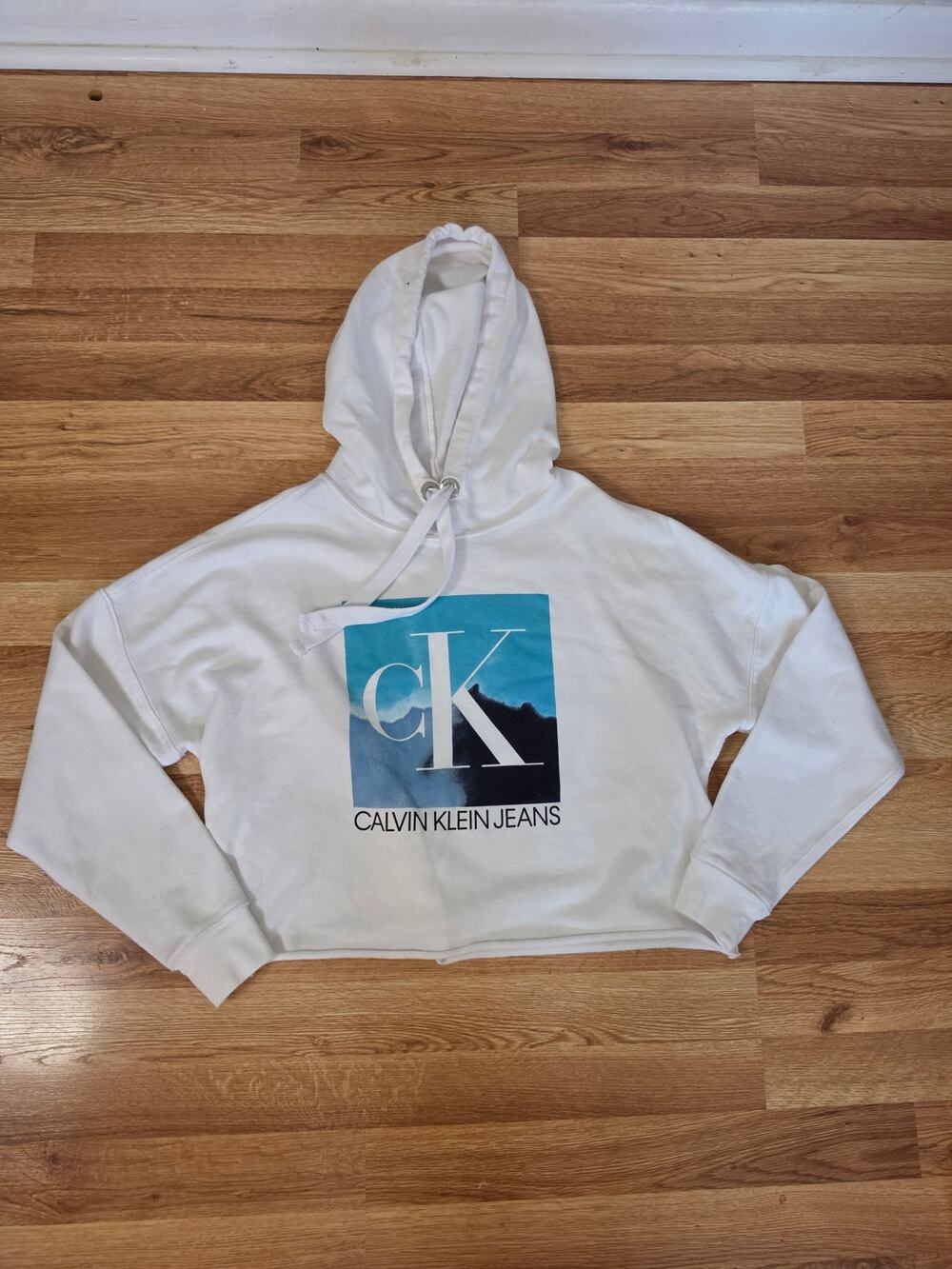 Calvin Klein Jeans Cropped Hoodie White Logo Graphic Sweatshirt Size Small